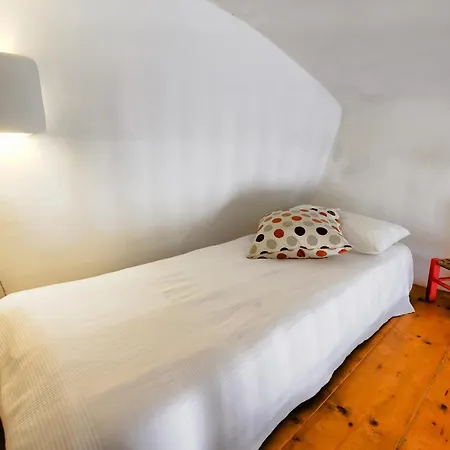 I 7 Archi Guest House-2